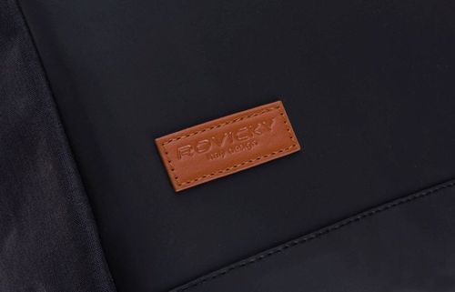 Duży plecak z przegrodą na laptopa marki Rovicky na Arena.pl