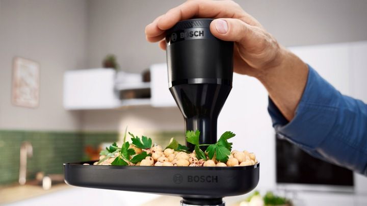 Maszynka do mięsa Bosch Serie 6 MFWS640B 2100W Bieg wsteczny 2 zdjęcie 7