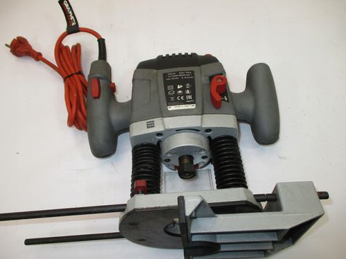 Frezarka GRAPHITE 59G717 na Arena.pl