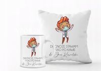 Zestaw PODUSZKA i KUBEK z nadrukiem PREZENT dla lekarza z imieniem