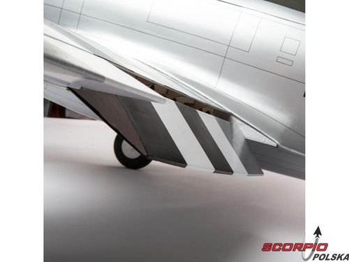 P-47D Thunderbolt 20cc ARF na Arena.pl