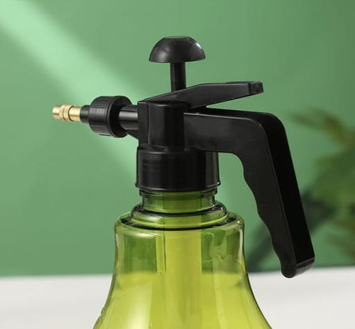 Rozpylacz opryskiwacz spryskiwacz ciśnieniowy atomizer zraszacz butelka 1,5 na Arena.pl