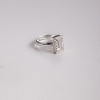 pierścionek z białą cyrkonią posrebrzany luminoir (r25/vic/01/1ag)