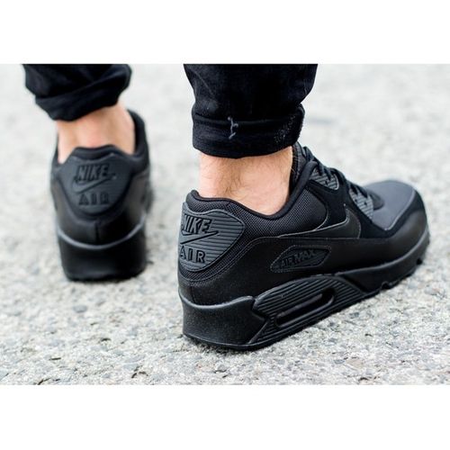 Nike Air Max 90 Essential (537384-090)41 na Arena.pl