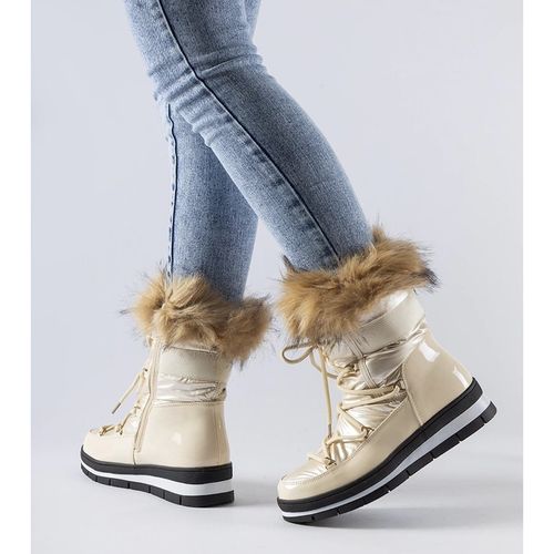 Beżowe lakierowane śniegowce z futerkiem r.36 na Arena.pl