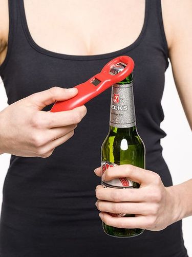 Liczący otwieracz na Arena.pl