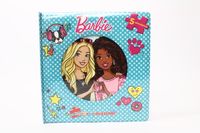 Barbie. Ksiazka z puzzlami BRER1
