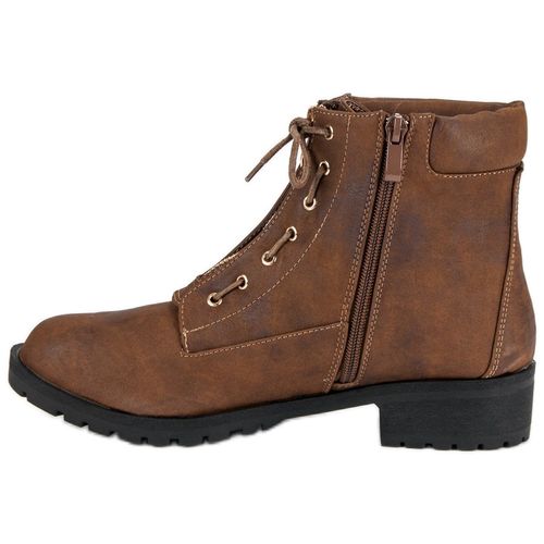 Traperki r.40 na Arena.pl