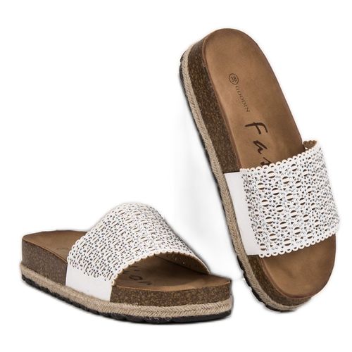 Ażurowe Klapki r.37 na Arena.pl