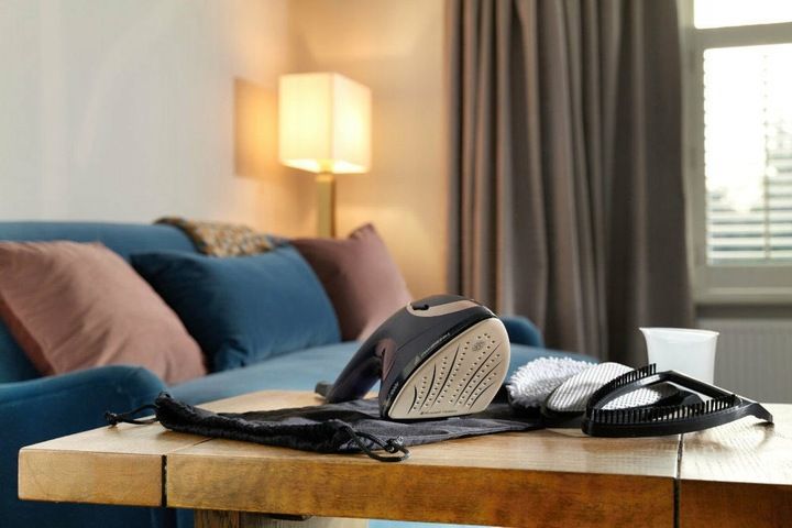 Parownica do ubrań Steamer RUSSELL HOBBS zdjęcie 3