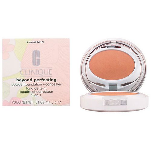 Puder Clinique na Arena.pl