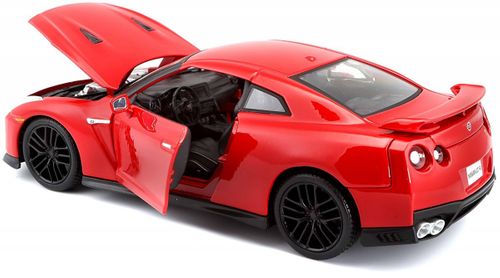 Nissan GT-R 2017 (czerwony) na Arena.pl