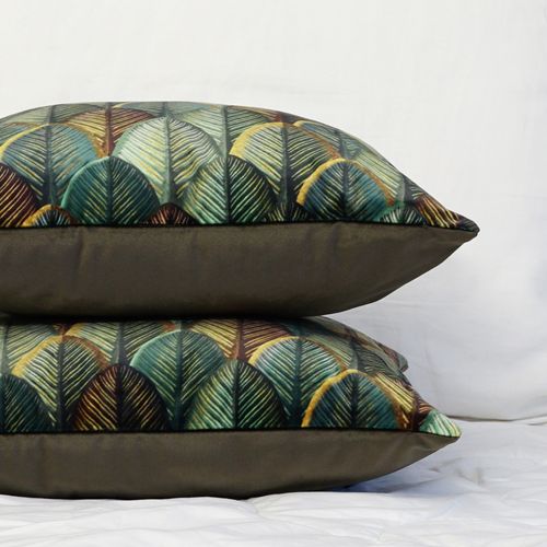 Poduszka aksamitna ŁUSKA na Arena.pl