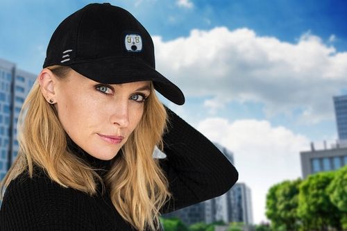 CZARNA CZAPKA Z DASZKIEM Z LATARKĄ USB POCZWÓRNE MOCNE DIODY LED WEBSKI na Arena.pl