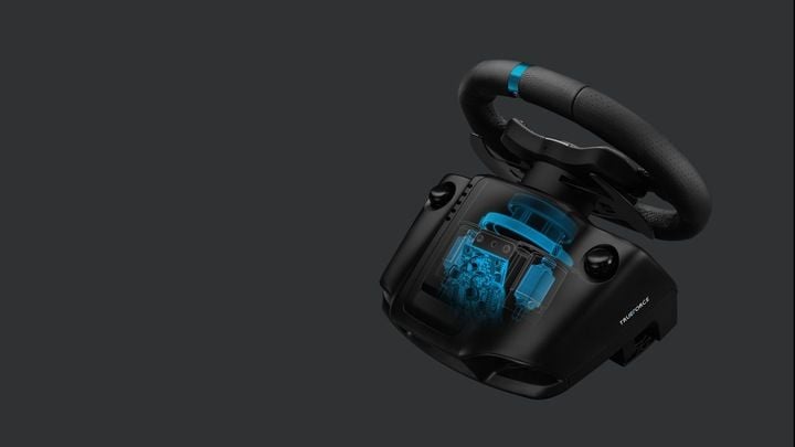 Kierownica + pedały Logitech G923 Trueforce PC / PS5 / PS4 Force Feedback zdjęcie 3