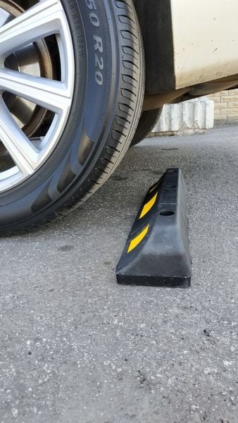 Separator ogranicznik parkingowy 590mm zdjęcie 6