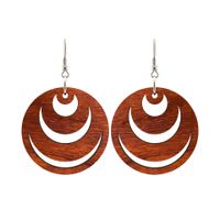 Kolczyki drewniane, drewno padouk, bigle ze stali chirurgicznej