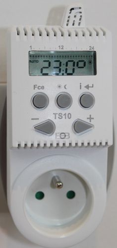 Termostat gniazdkowy Elektrobock TS10 z programatorem tygodniowym na Arena.pl