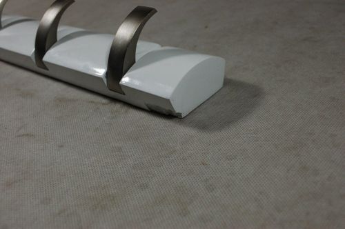 Wieszak Flip Hook biały Outlet MICROUSBCABLE1 na Arena.pl