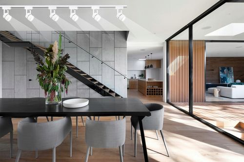 Zestaw 6x SPOT REFLEKTOR RUCHOMY BIAŁY NA GU10 + SZYNOPRZEWÓD Szyna 2m na Arena.pl