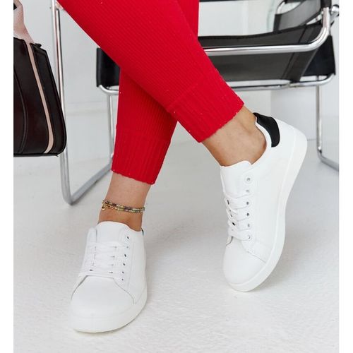 Białe trampki na platformie r.39 na Arena.pl