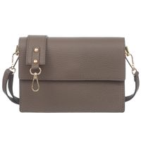VERA PELLE torebka skórzana listonoszka z klapą i paskiem V606 c.taupe