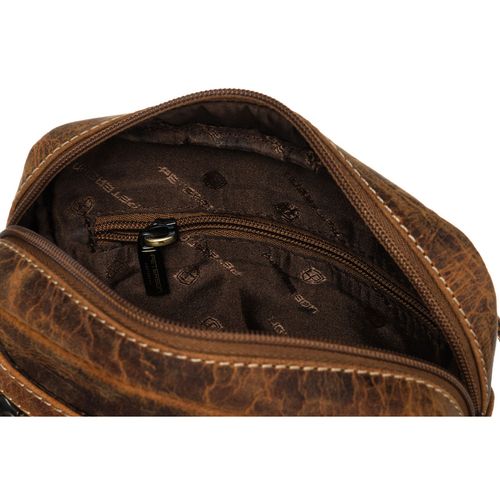 mała listonoszka męska w brązowym kolorze wykonana ze skóry naturalnej na Arena.pl