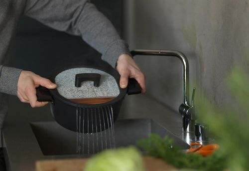 FISKARS RONDEL Z POKRYWKĄ 3,5L HARD FACE na Arena.pl