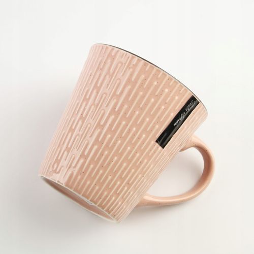 CERAMICZNY KUBEK NA KAWĘ HERBATĘ RÓŻOWY ZDOBIONY WE WZÓR KRESKI 370 ML na Arena.pl