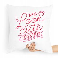 Poduszka Na Walentynki We Look Cute Together Z Nadrukiem Ze Zdjęciem