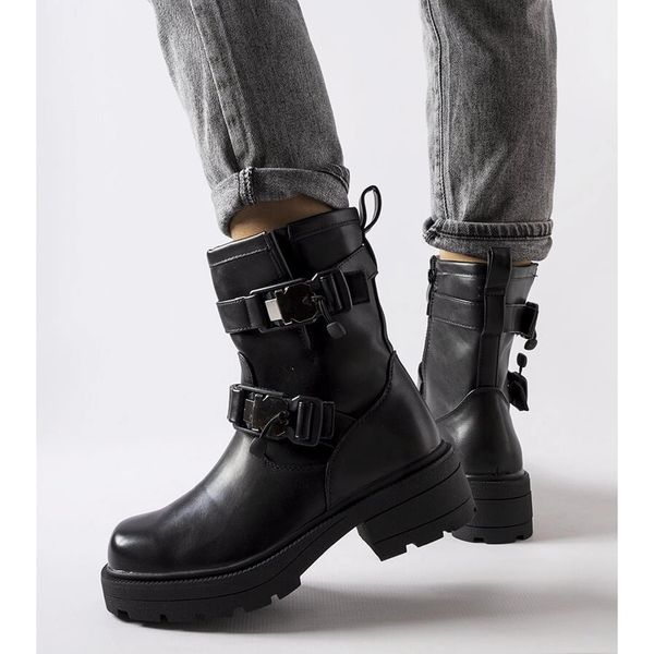 Czarne masywne botki r.40 zdjęcie 3