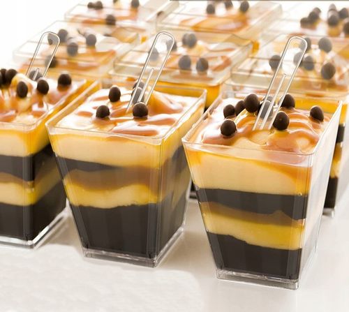 POJEMNIKI PUCHARKI KWADRATOWE DO DESERÓW PRZEKĄSEK SŁODKI STÓŁ 120ml na Arena.pl