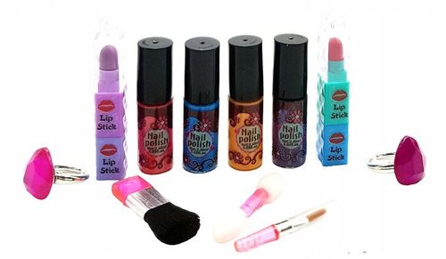 KUFEREK KOSMETYKÓW ZESTAW DO MAKIJAŻU I PAZNOKCI na Arena.pl