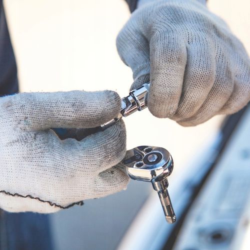 ZESTAW KLUCZY NASADOWYCH NARZĘDZIE NASADOWE GRZECHOTKA NASADKI 46 EL BITY na Arena.pl