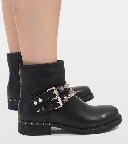 Czarne botki C575 37 na Arena.pl