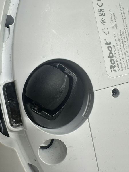 Robot sprzątający iRobot Roomba 105 Combo biały zdjęcie 7