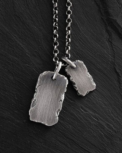 Srebrny wisiorek STONEHENGE (mini) na Arena.pl