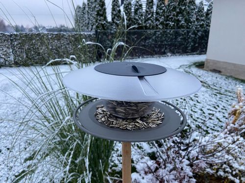 Karmnik dla ptaków - Birdyfeed Round na Arena.pl