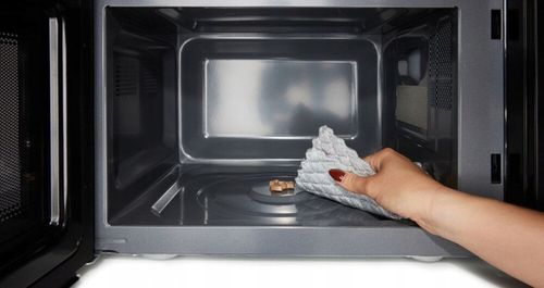 Kuchenka mikrofalowa HISENSE H20MOBP1HI 700W 20L Czarna 43.4 cm na Arena.pl