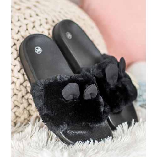 Czarne Kapcie r.40 na Arena.pl