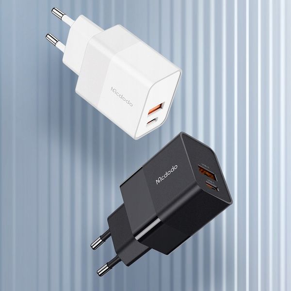 MCDODO SZYBKA ŁADOWARKA USB + USB-C 20W DO IPHONE zdjęcie 4
