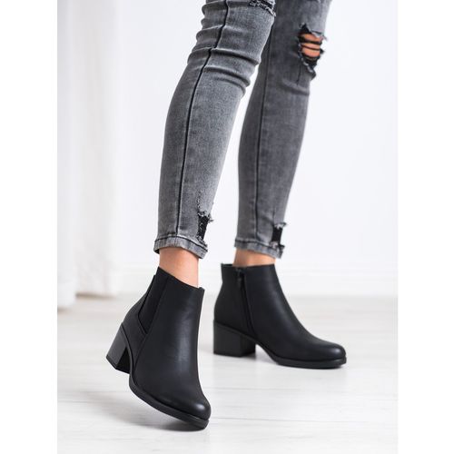 Botki Na Słupku r.38 na Arena.pl