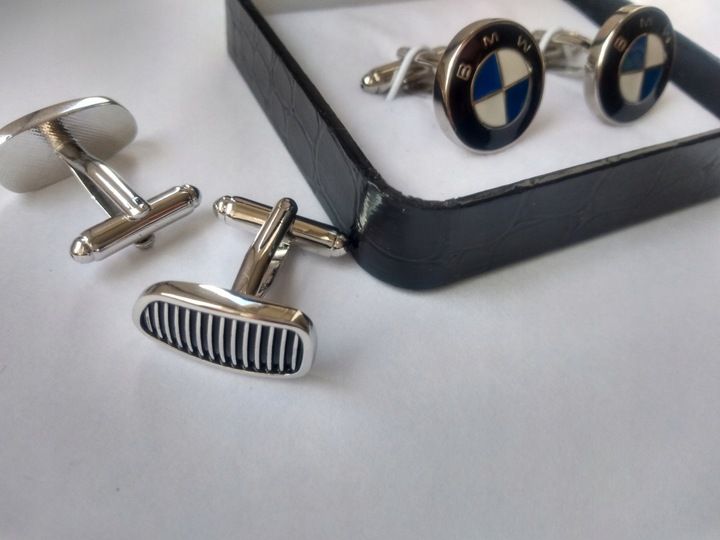 Ekskluzywne spinki do mankietów koszuli Audi zdjęcie 15