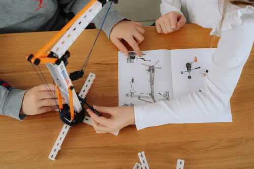 Klocki konstrukcyjne fischertechnik Dźwig; zabawka dla dzieci 7+ na Arena.pl