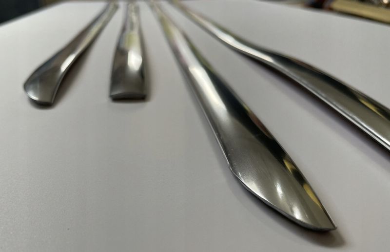 Dodge Viper, Dart, Avenger - Listwy chrom na grill chromowane na zdjęcie 2