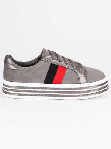 TRAMPKI NA PLATFORMIE VICES Rozmiar - 36 na Arena.pl