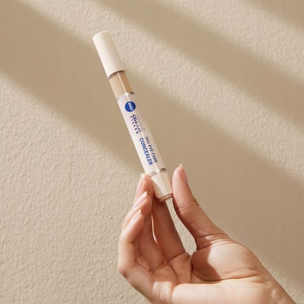NIVEA Krem pod oczy Hyaluron Cellular Filler jasny zdjęcie 3