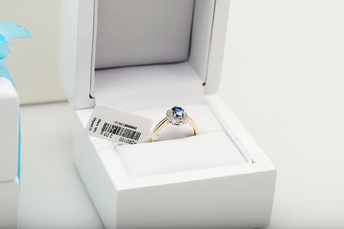 pierścionek z szafirem i diamentami dowolne złoto 585 żółte 18 na Arena.pl