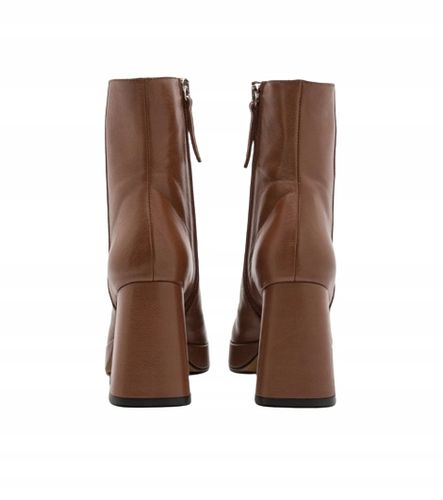 ÁNGEL ALARCÓN Botki na platformie R41 na Arena.pl