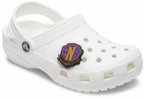 Przypinka Crocs Jibbitz Pin Do Butów Wednesday Nevermore Badge na Arena.pl